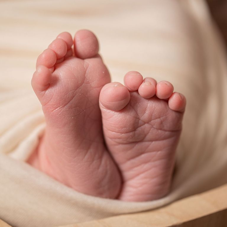 Neugeborenenshooting, Newborn, Babyfotografie, kleines Wunder, Manuela Reichel Fotografie, Nürnberg