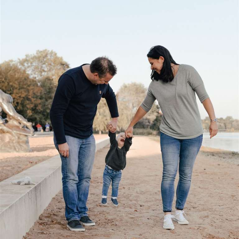 Familienshooting, Familienfotografie, Nürnberg, Manuela Reichel Fotografie, Eltern, gemeinsames Erlebnis